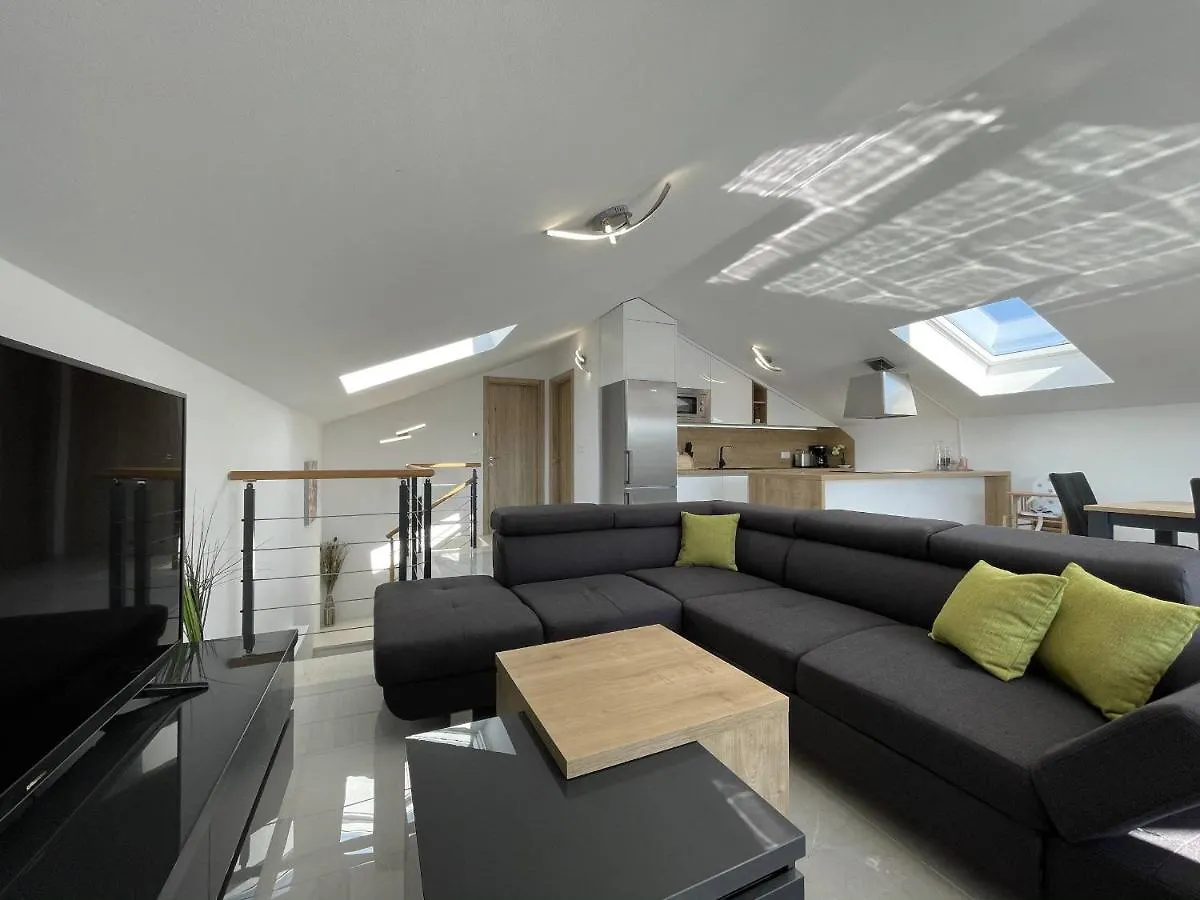 Apartment Donatella Medulin 0*,  Croatia